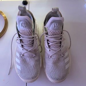 Men’s Size 9 Harden Vol. 2 Adidad